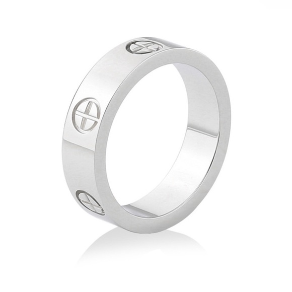 NEW Stainless Steel Screw LOVE Ring with Stone in Silver - Picture 7 of 7